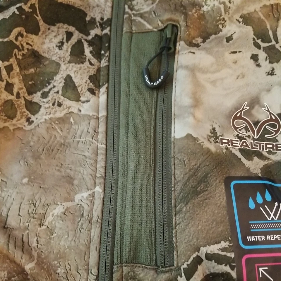 Realtree WaveX Hybrid Techshell Jacket - Image 3 of 4