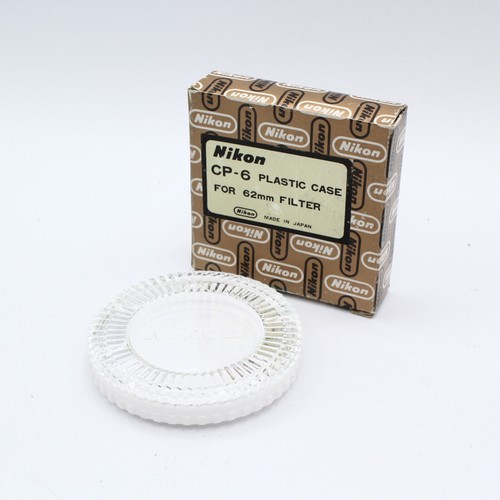 Original Nikon CP-6 62mm Filter Case - Mint !!