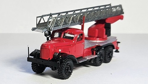 ZIL-157 ALG-30(157K)LF Leiter (1:87)