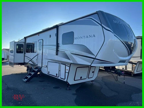 2024 Keystone Montana 3531RE Used