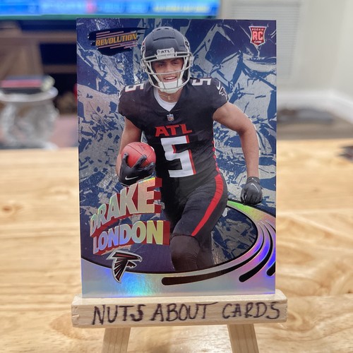 2022 Panini Zenith Revolution Drake London Rookie Falcons Football Card #25