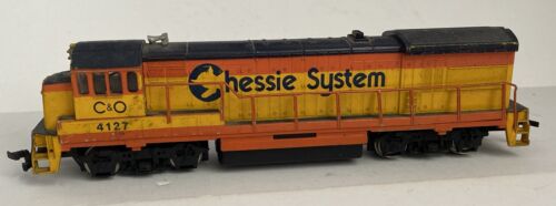 Bachmann HO Scale Chessie System Locomotive U36B C&O #4127