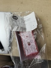 New ALLEN BRADLEY 898D-48LT-DM4 DISTRIBUTION BOX SER A -- 10-30VDC 12A