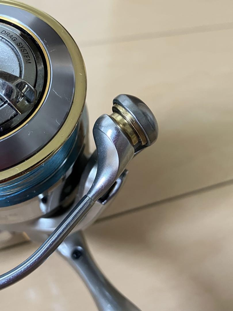 Daiwa Exist 2508R Spinning Reel Freshwater Saltwater Fishing