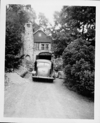 Vtg B&W Snapshot 1940s Car Parked At Stone House Culver Lake NJ 1948