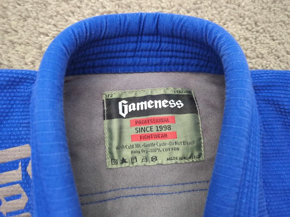 Conjunto Kimono Gameness Feather 2.0 Mujer F2 Azul Brasileño Jiu Jitsu Uniforme Foto 4 de 4