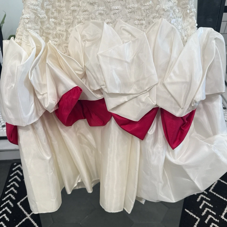 Vestido de novia midi vintage con lentejuelas de Nadine. Foto 4 de 4