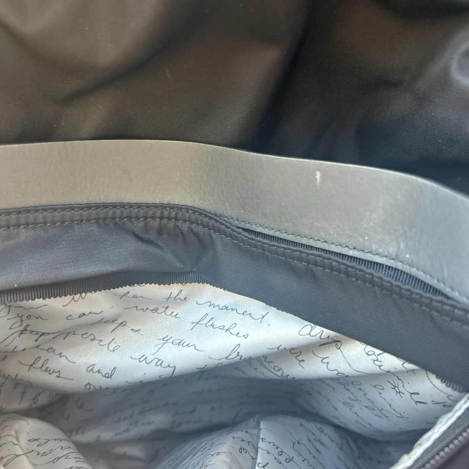 Mochila Lululemon Black Savour the Savasana edición/Viajeros/Gimnasio/Exterior Foto 3 de 4