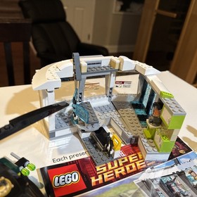 LEGO Marvel: Iron Man: Malibu Mansion Attack (76007)