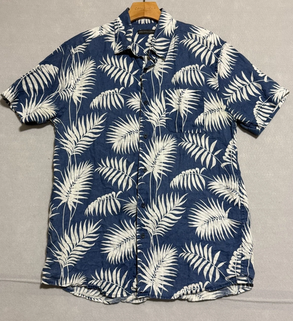 SAKS Fifth Avenue 100% Linen Shirt Men L Blue White Hawaiian Floral Leaves EUC