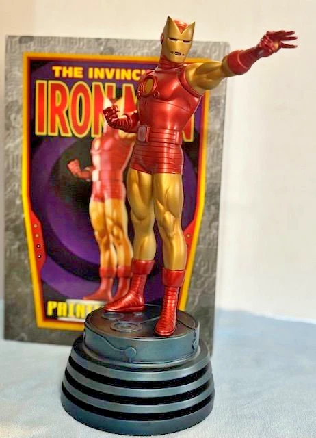 ESTATUA DE BOWEN IRON MAN VERSIÓN RETRO, TONY STARK, AVENGERS Foto 2 de 4