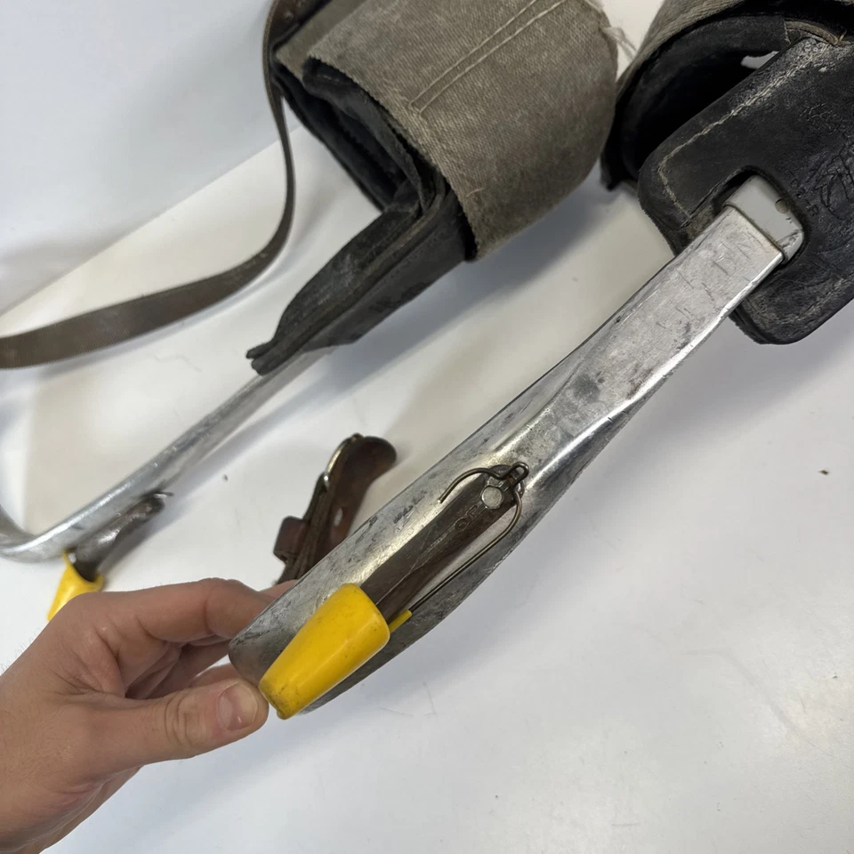 Buckingham 3502 R & L Lineman Cojín Envoltura Pie Rapp ACERO Gaff Pole Escalador Foto 4 de 4