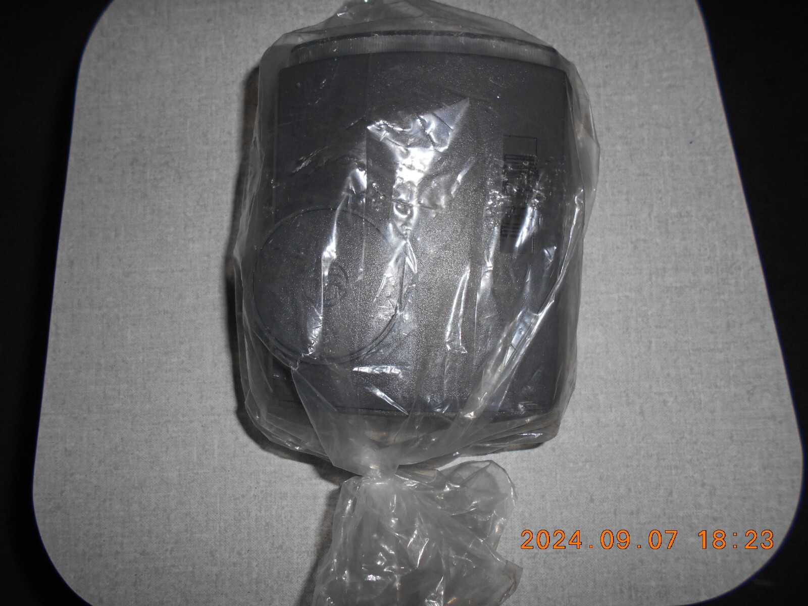 Foto 1 di 4