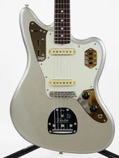 Fender FSR Made in Japan Traditional 60s Jaguar MH w/US Pickups Inca Silver