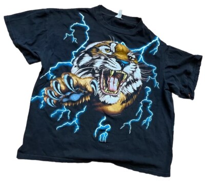 Vintage 90s American Thunder Tiger Roar Lightning Animal T-Shirt 