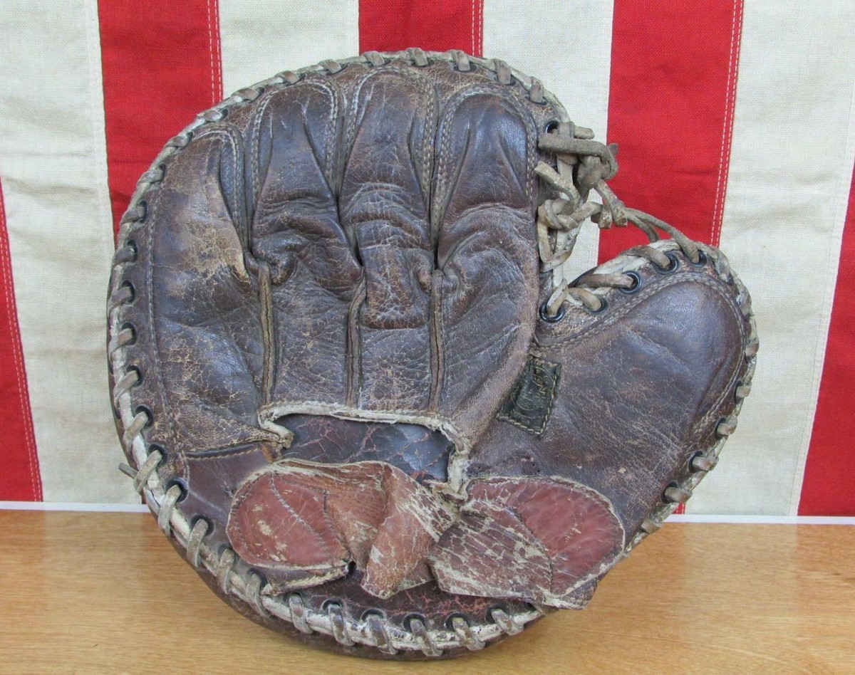 Vintage 1930s Reach Co.Leather Catchers Mitt Baseball Glove