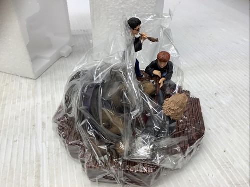 New Harry Potter Through The Trapdoor Enesco 2000 Warner Bros 823597 Lights - Picture 4 of 12