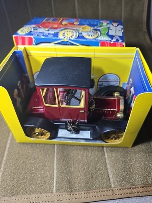 Vintage Schuco 1227 Oldtimer Ford Coupe T/1917 with Box and key Mint