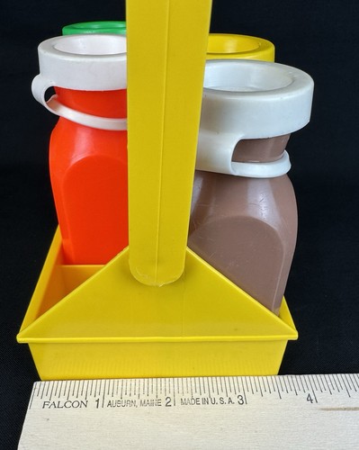 Vintage Fisher Price #637 Yellow Milk Carrier Caddy Set With 4 Bottles - Picture 4 of 7