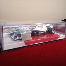 Minichamps 1/43 Sauber F1 Team Showcar Minicar