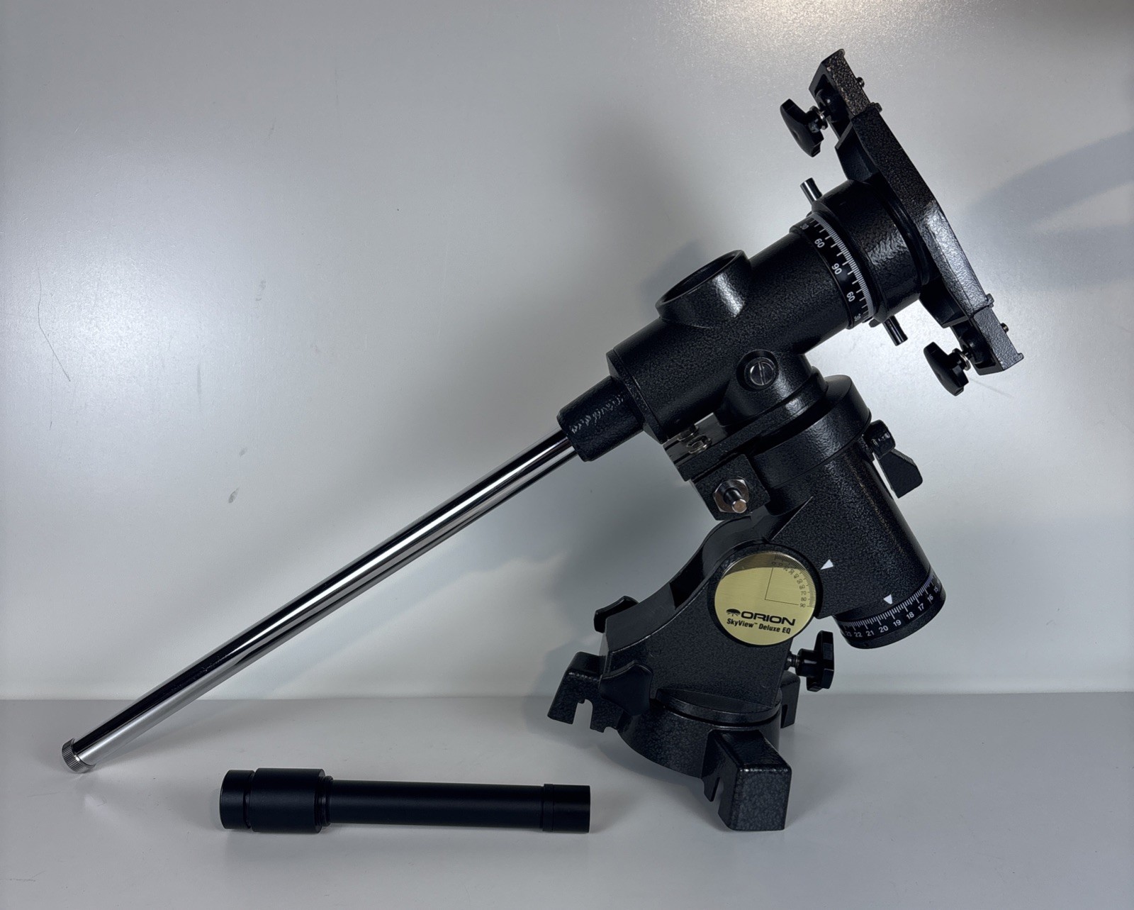 Orion Skyview Deluxe Eq Telescope Mount Pre-Owned