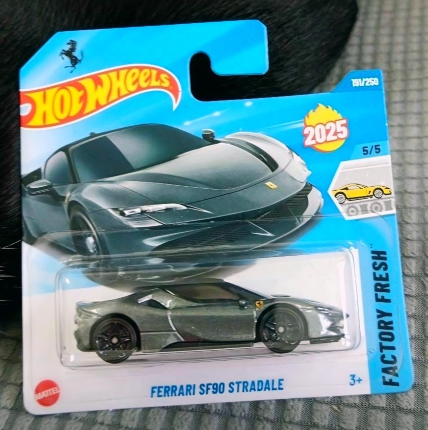 Hot Wheels 2025 Case P Ferrari SF90 Stradale Short Card Free