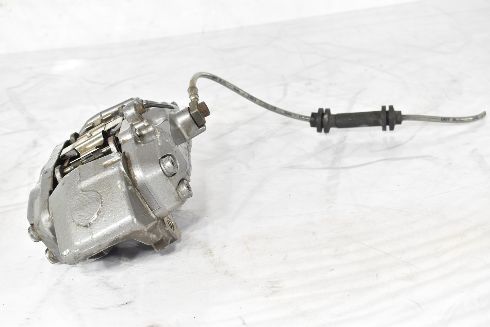 04-08 Maserati Quattroporte M139 Front Left Driver Side Brake Caliper Brembo OEM