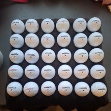 PINNACLE GOLFBALLS X 30 grade 1 great condition.