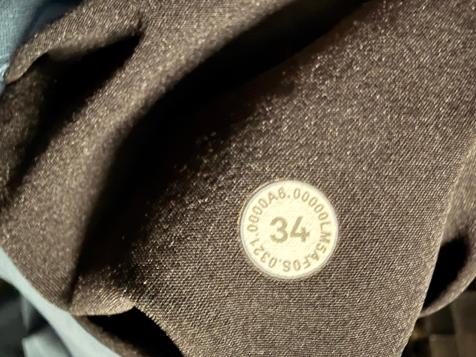 Lululemon Commission Slim Performance Warpstreme … - image 8