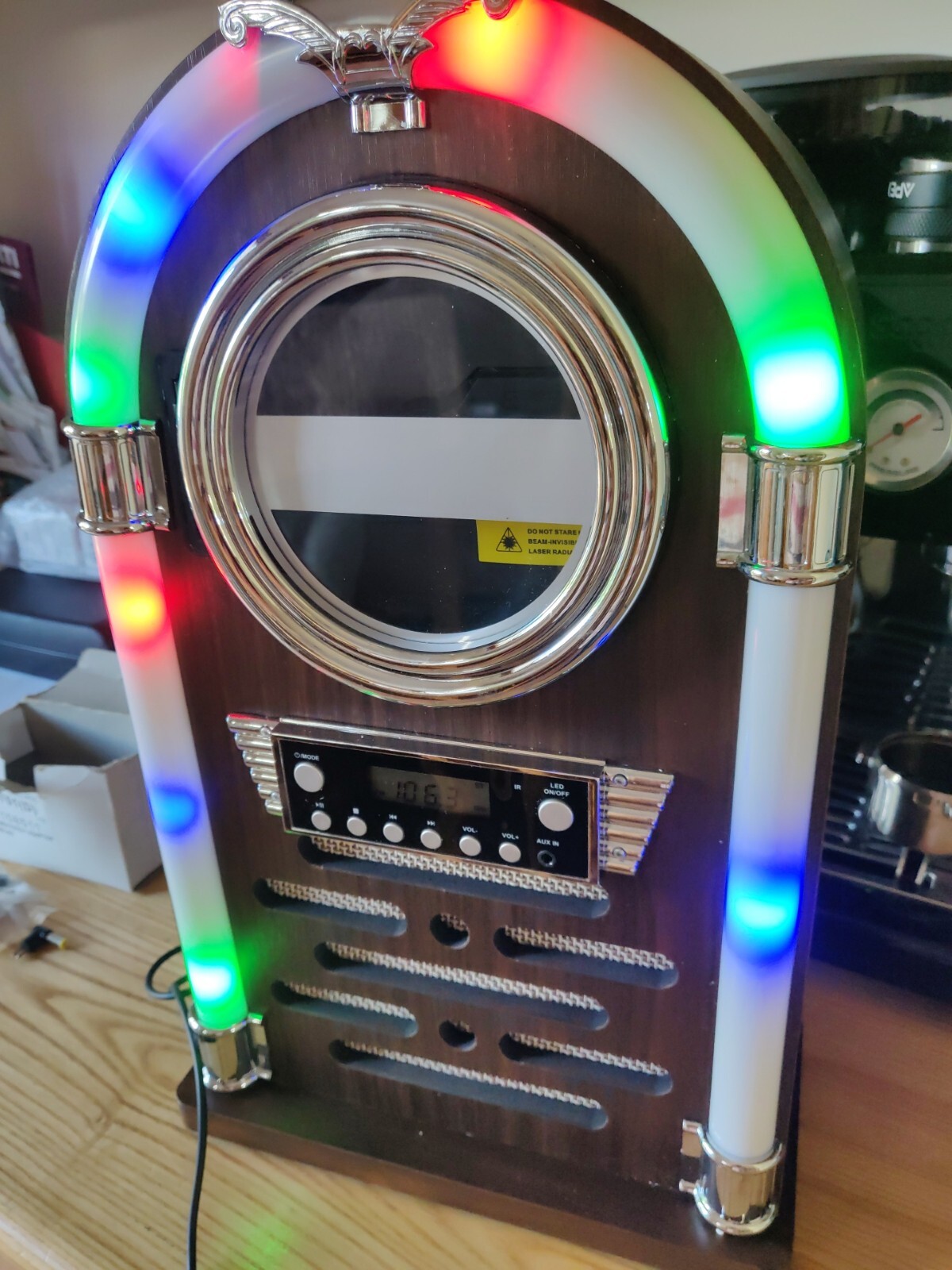 Tabletop Bluetooth CD Player Jukebox With Fm | Grelly UK