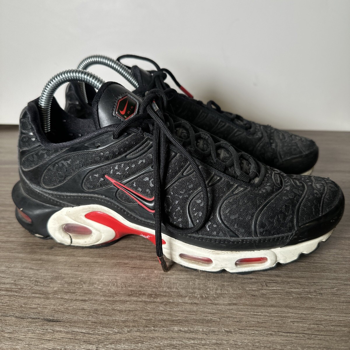 Max Plus Air Max Black University Red Men's Shoes Nike Air Max 97