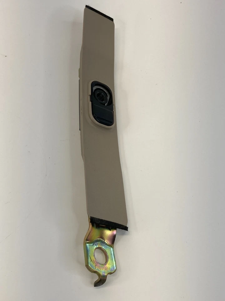 2000 2001 Mazda MPV Front Left Driver Side Seat Belt Height Adjuster OEM - Изображение 3 из 4