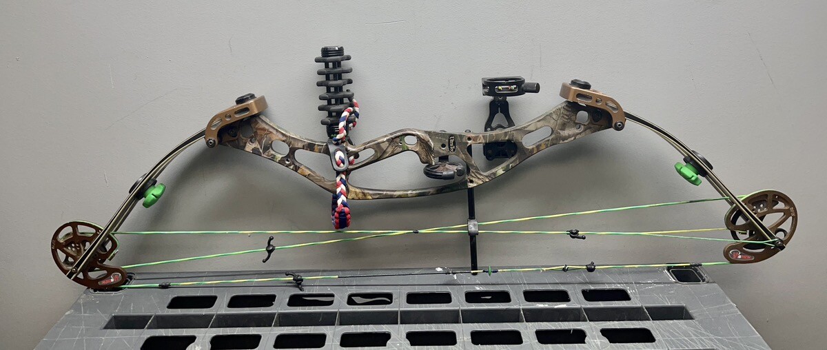 Hoyt Archery UltraTec XT2000 60#-70#/28