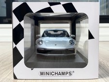 1/18 Porsche 911 (992) Carrera 4S 2023 Minichamps