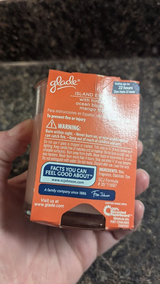 Vela de vidrio perfumado Glade Island Escape 4 oz rara momentos relajantes 1 mecha nueva de stock Foto 4 de 4