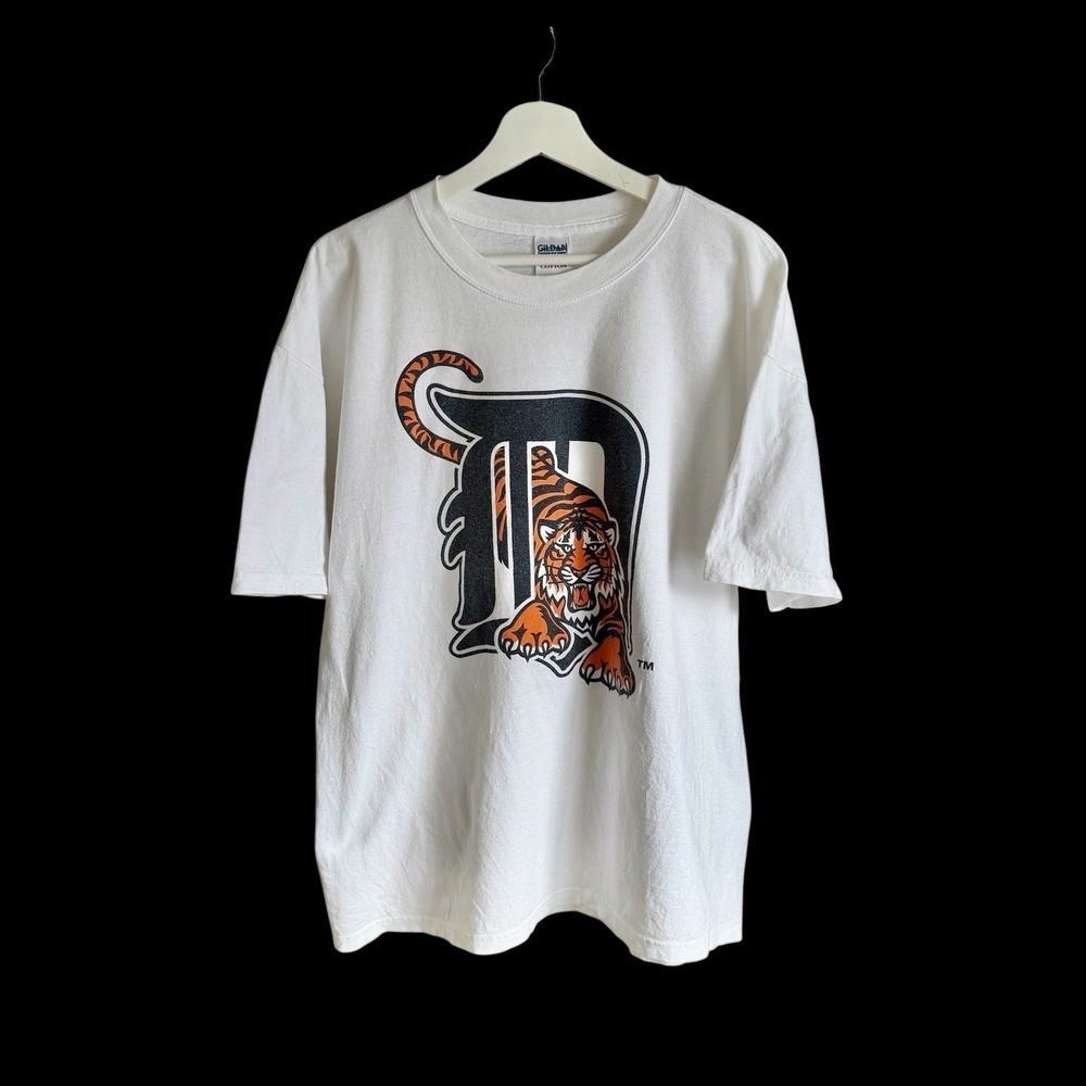 Detroit Tigers Vintage 90's Tshirt Sz XL White Distressed MLB Big Logo