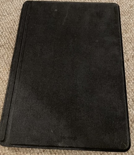 Microsoft Surface Go 64GB, Wi-Fi, 10in - Silver. With Accessories - Picture 6 of 6