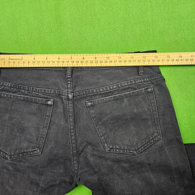 APC Jeans Adult 28 Petit Standard Selvedge Slim Dark Wash APC Jeans Adult 28 Petit Standard Selvedge Slim Dark Wash