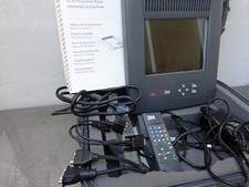 3M Visuals Genuine 6100 Projection Panel D-41453 Neuss w/ Accessories Monitor