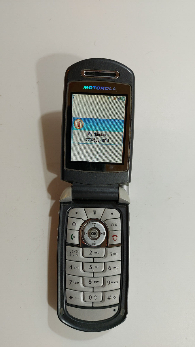 264.Motorola V710 Silver Very Rare - For Collectors - No Sim Card
