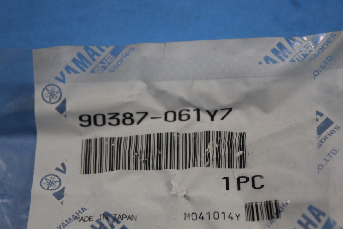Yamaha 90387-05003 collerette entretoise feu arrière FJR1300 1300 FJR
