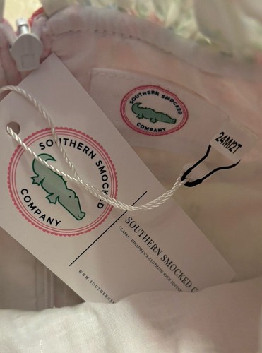 Pagliaccetto smocked Co Southern nuovo con etichette foderato a bolle fiocco gratuito 24 mesi - Foto 9 di 10