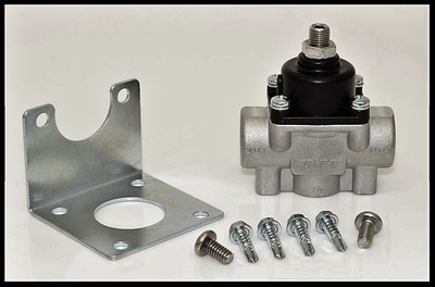 Quick Fuel Cast Fuel Pressure Regulator 4.5-9 PSI, Part # 30-803QFT