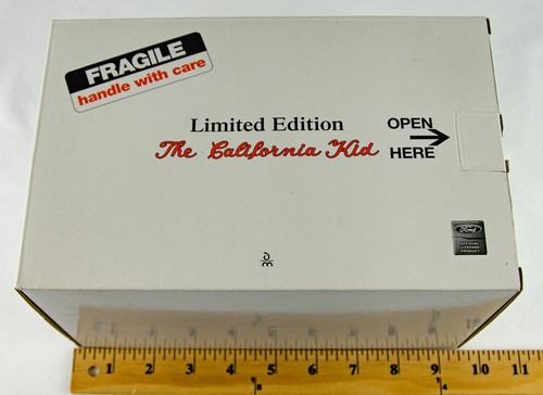 Danbury Mint Limited Edition 1934 Ford The California Kid 1:24 Scale Diecast Car - 第 3/7 張圖片