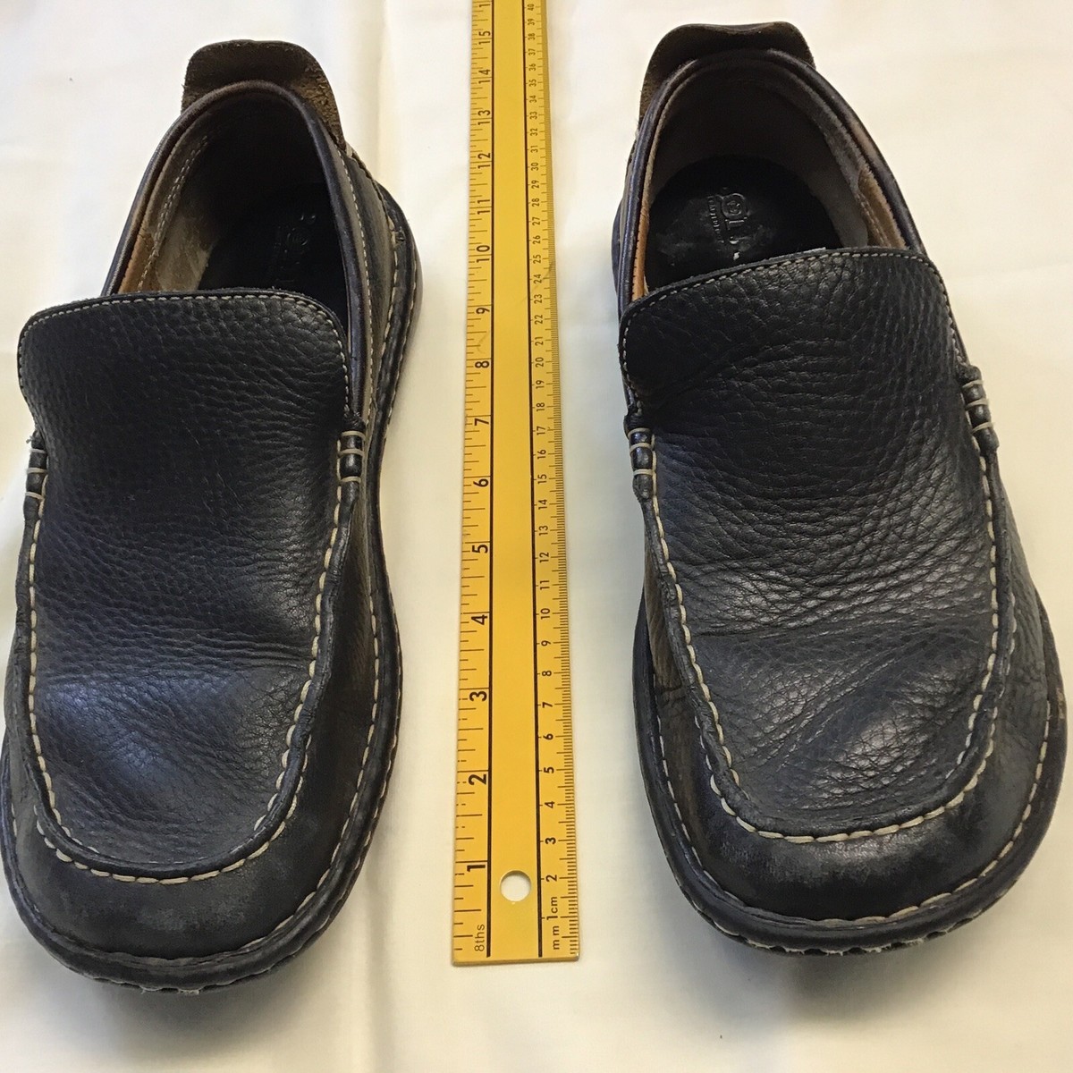 Born Mens Black Leather Driving Slip-Ons Size 8/41 B3604 E4 Good Condition