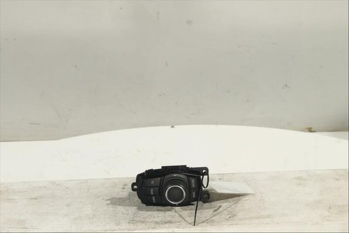 65 82 6 802 932 steuereinheit radio BMW SERIE 1 5P. F20N 116D 10047395004386