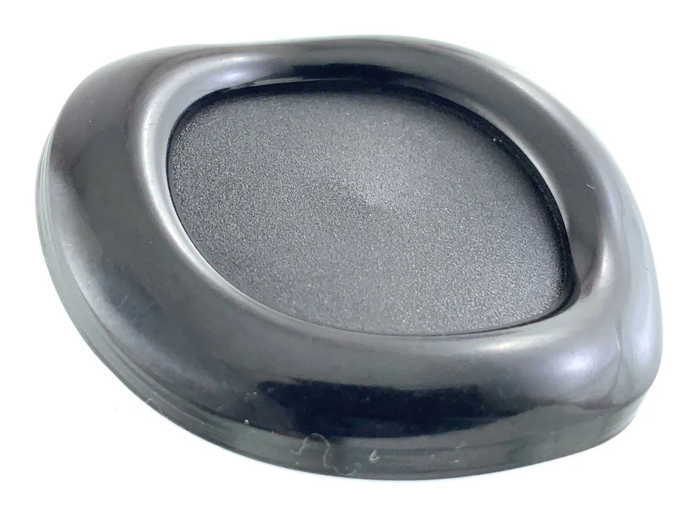 Vintage Carved Bakelite Black Size 1.5in Garment Button Circle Pattern 959A - Image 3 of 4