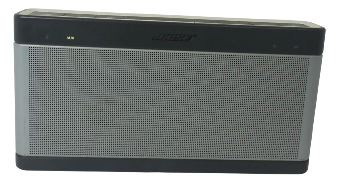 Bose SoundLink Bluetooth Speaker III Model: 414255 -Silver - Free
