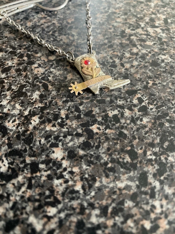 MEXICAN STERLING SILVER & 10K GOLD COWBOY BOOT TIE CLIP w SPUR Faceted Red Stone - Image 3 of 4