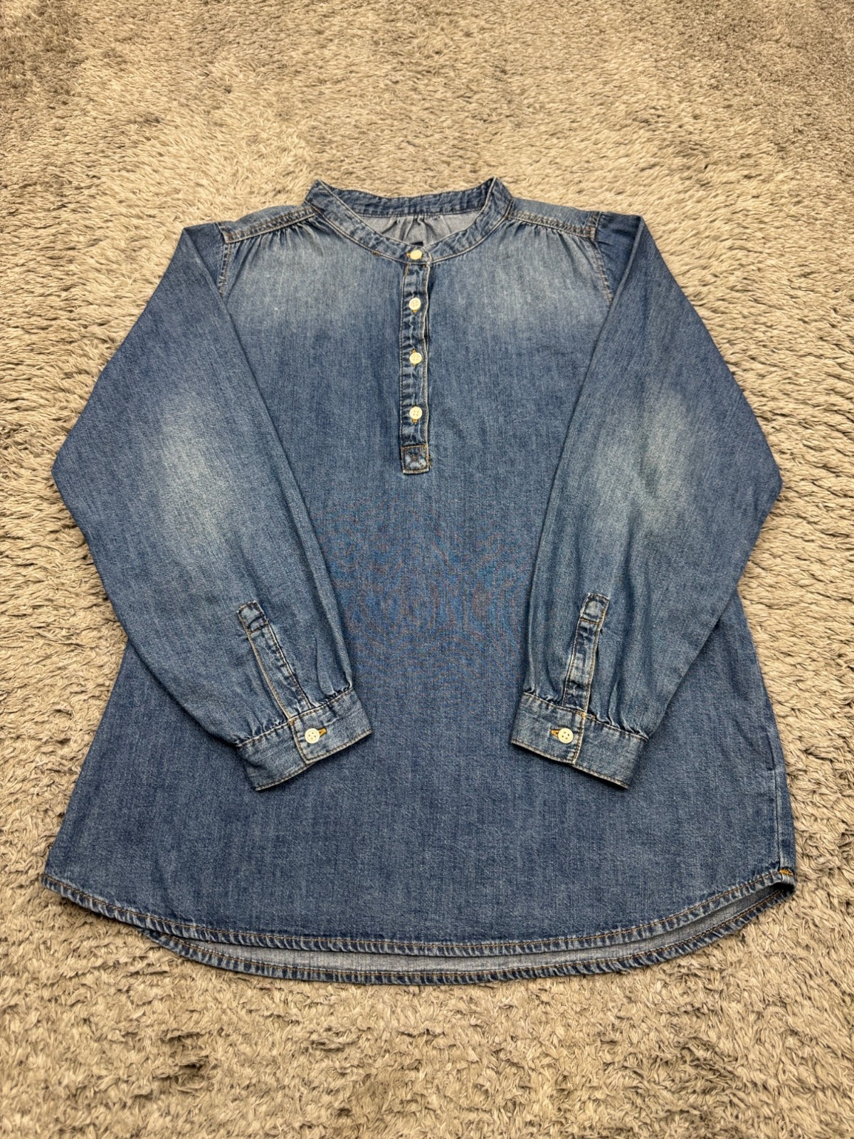 GAP Denim Top Women Medium Shirred Popover Band Collar Henley Shirt Preppy Tunic